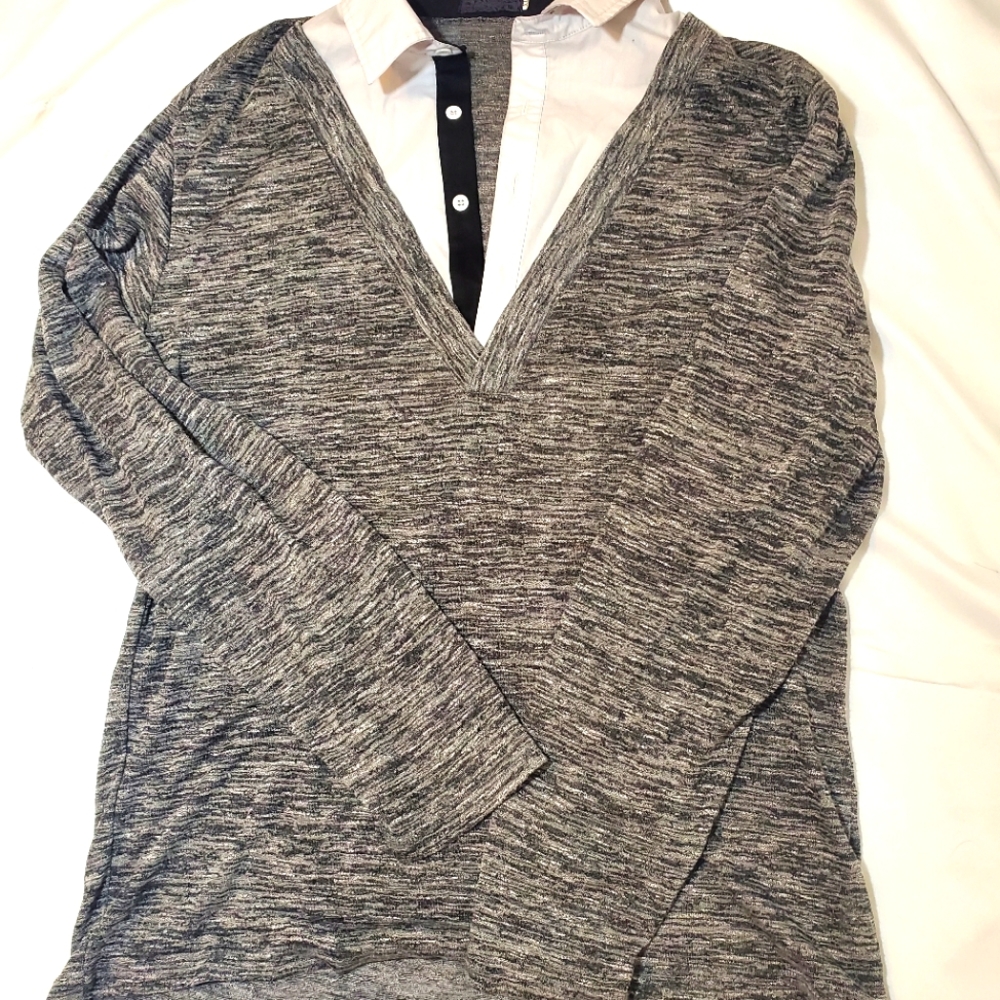 Grey long sleeve shirt